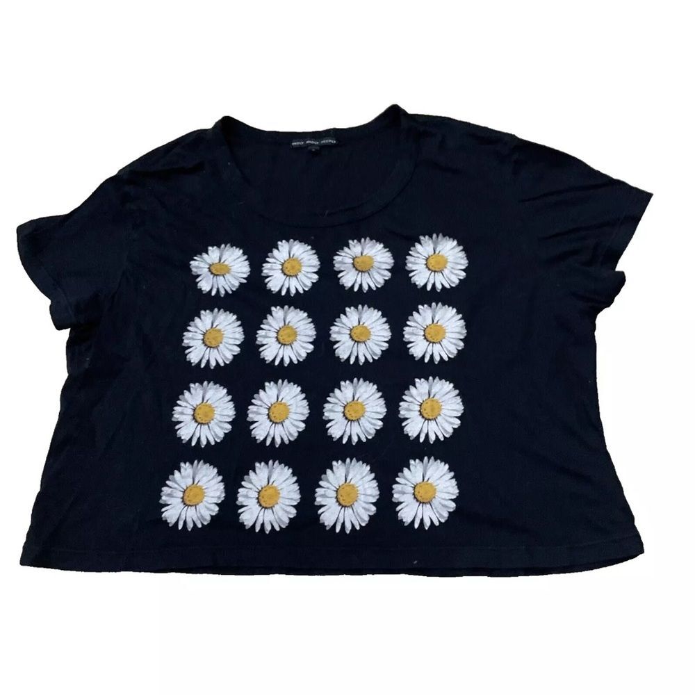TRULY MADLY DEEPLY Womens L Crop Tee Daisy Black Nature Classic Boho Basic L